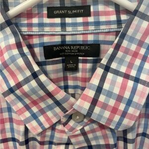 Men’s Banana Republic Long Sleeve Button-Down Shirts (4 total)